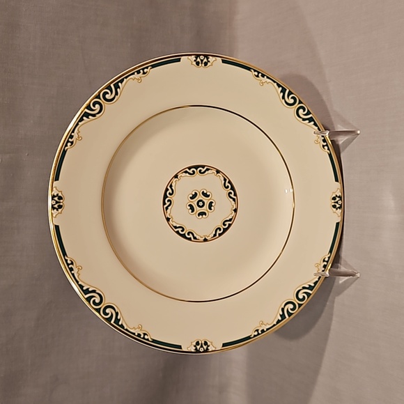 NEW Royal Doulton St. Regis H 5210 Bread & Butter Plate - Picture 1 of 7